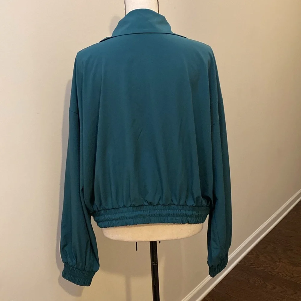 Tek Gear Lightweight Zip Front Green Jacket Sz L